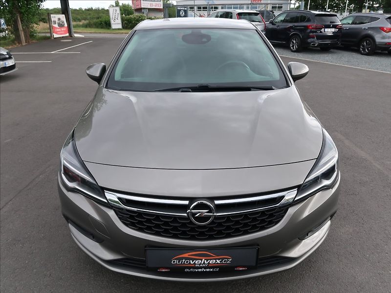 Opel Astra 1,4 Turbo,92kW,NovéČR,Serv.kn. - fotka 7 z 28