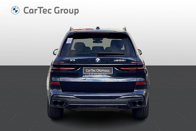 BMW X7 M60i xDrive - fotka 7 z 9