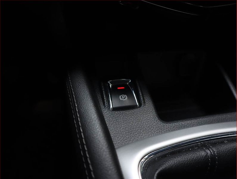 Nissan Qashqai (2014) 1.6 dCi, Serv.kniha, Kůže - fotka 20 z 22