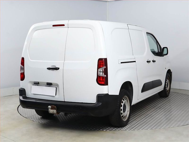 Opel Combo (2020) Maxi 1.5 CDTI, ČR, DPH - fotka 5 z 12