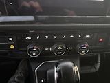 Volkswagen Multivan (2022) - náhled 19