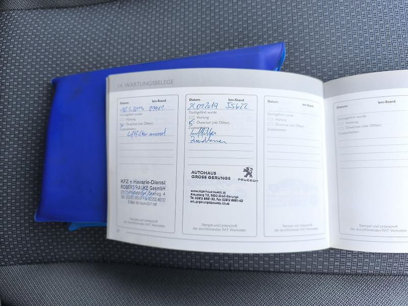Fiat Punto (2005) 1.3 DOLOŽENÉ KM,SERVISNÍ KN - fotka 21 z 26