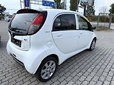 Peugeot iOn 49 kW servisní knížka - náhled 4