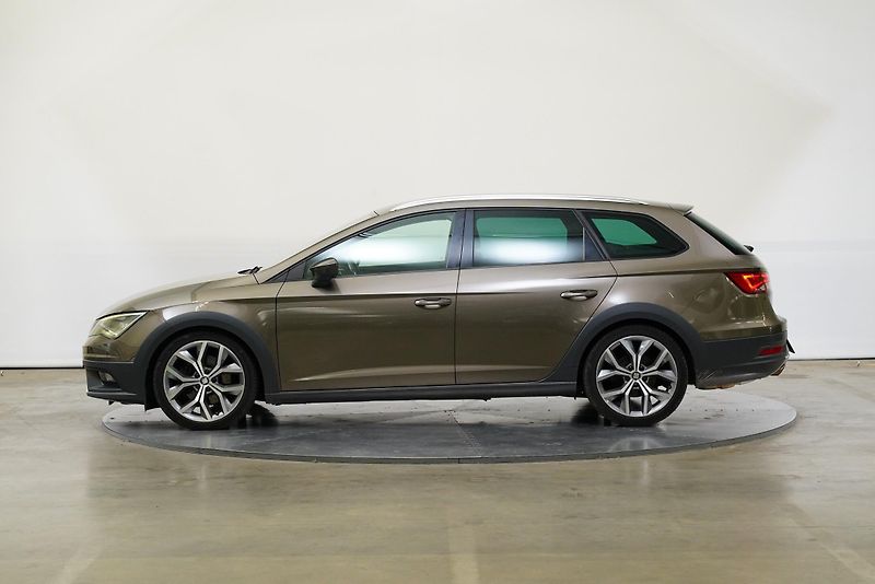 Seat Leon - fotka 3 z 7