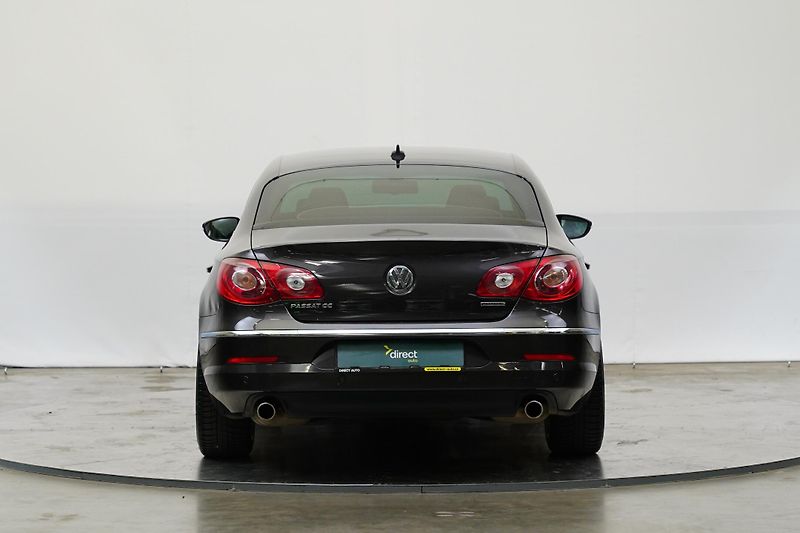Volkswagen Passat CC - fotka 6 z 23