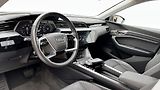Audi Q8 e-tron 50 - 95 kWh Kůže Kamera DPH - náhled 7