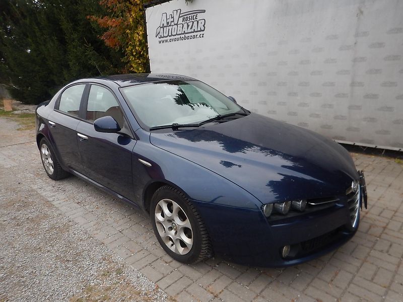 Alfa Romeo 159 1.9 Jtd 110 kw - fotka 4 z 13