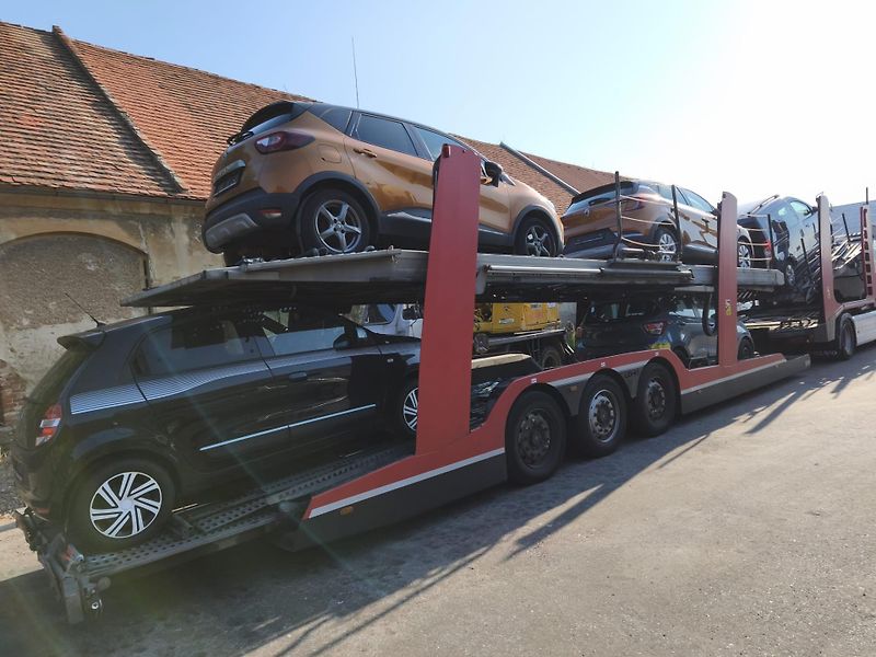 Renault Captur (2019) Collection 1.3TCe-zadáno! - fotka 36 z 41