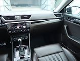 Škoda Superb (2016) Laurin&Klement 2.0 TDI - náhled 8