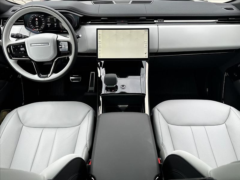 Land Rover Range Rover Sport 3,0 D300 DYNAMIC SE - fotka 14 z 28