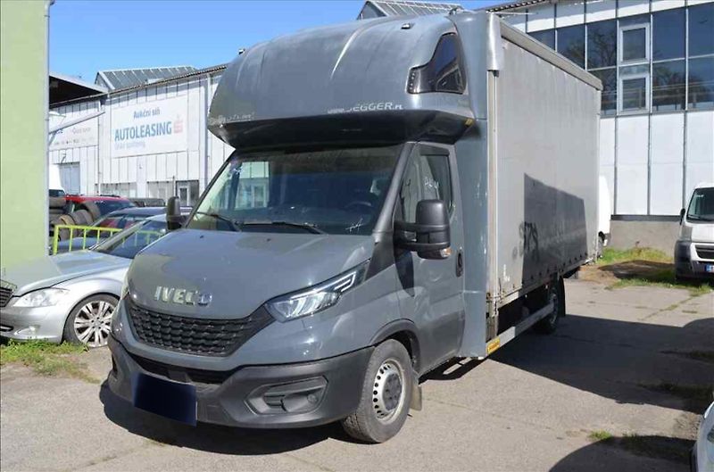 Iveco Daily (2021) 35S18 8 palet , nové v CZ - fotka 2 z 4