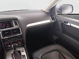 Audi Q7 (2011) 3.0 TDI, 4X4, Automat, 7 míst - náhled 8