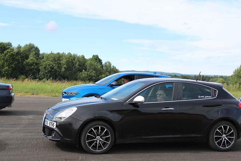 Nultý ročník srazu vozů Alfa Romeo v Jihočeském kraji.
