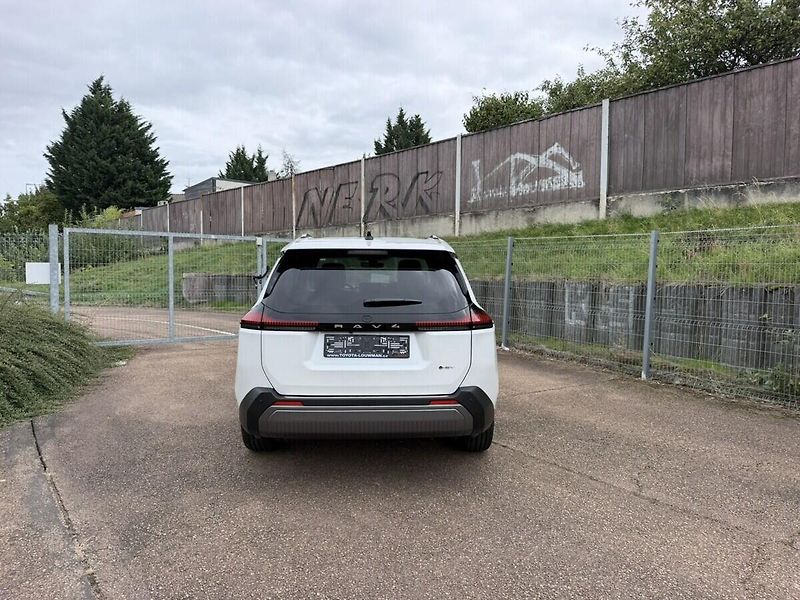 Toyota RAV4 FWD EXECUTIVE SKLADOVÝ VŮZ - fotka 4 z 10