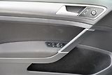 Volkswagen Golf - náhled 12