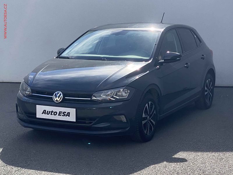 Volkswagen Polo (2019) 1.0 TSi, IQ Drive, navi - fotka 3 z 18