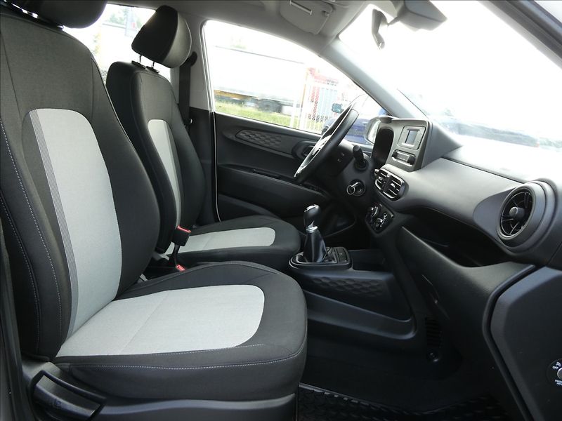 Hyundai i10 1,0 MPi 50kW Classic,tempomat - fotka 20 z 40
