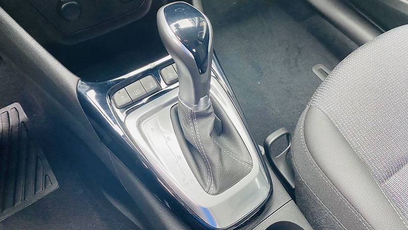 Opel Crossland Elegance F 12 XHT 96kW/130HP A - fotka 18 z 25