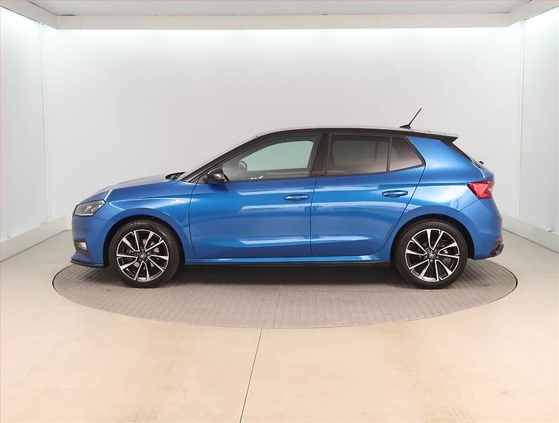 Škoda Fabia (2025) 1.0 TSI, MONTE CARLO, AUTOMAT - fotka 3 z 16