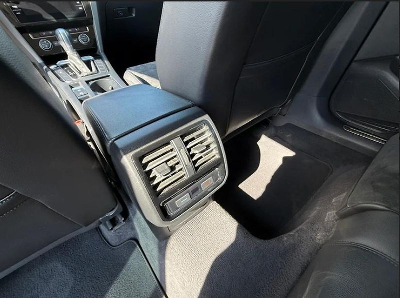Volkswagen Passat - fotka 10 z 21