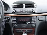 Mercedes-Benz Třídy E (2002) Classic E 240 , Tempomat - náhled 12