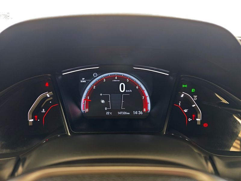 Honda Civic (2019) 1.5 Turbo Sport Plus 134kW 6MT - fotka 18 z 45