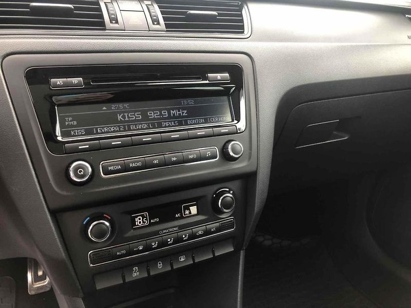 Škoda Rapid (2014) 1.2TSI StylePLUS Spaceback - fotka 10 z 13
