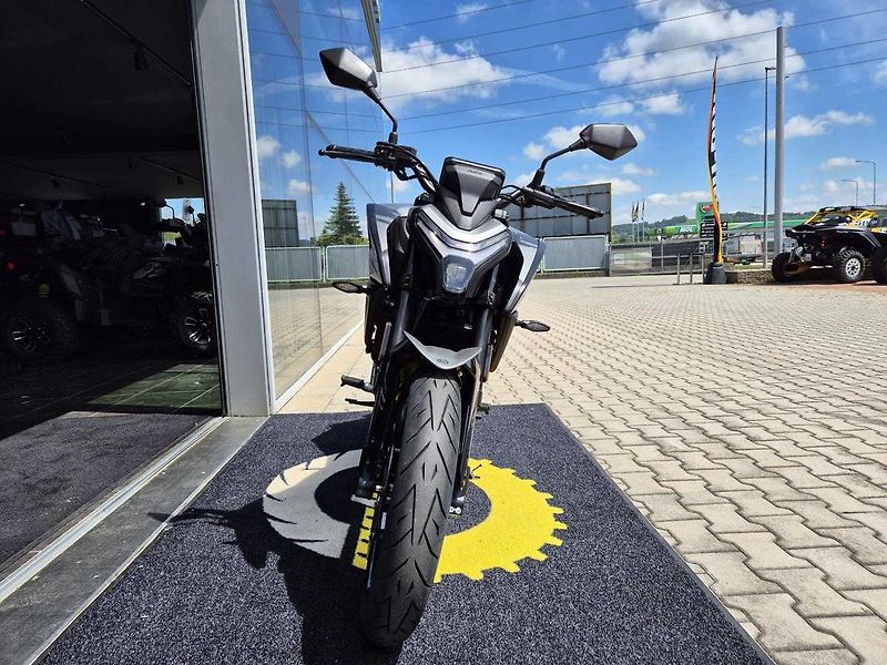 CFMOTO (2026) 125 NK - fotka 29 z 39