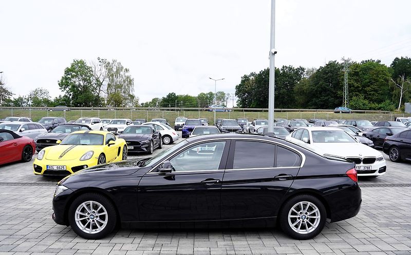 BMW Řada 3 320d automat,EfficientDynamic - fotka 3 z 42