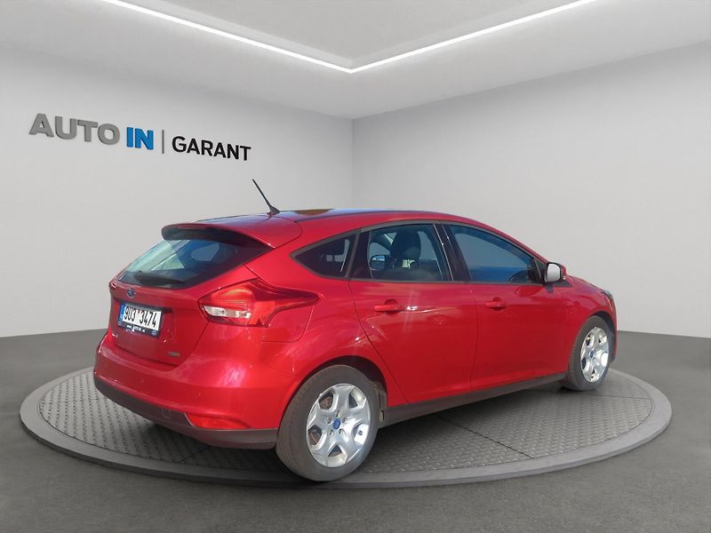 Ford Focus (2017) 1.0 74 kW, 1MAJ, ČR, SERVIS - fotka 6 z 12