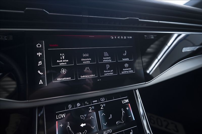 Audi Q7 3,0 TDI QUATTRO S-LINE 1. MAJ - fotka 44 z 51