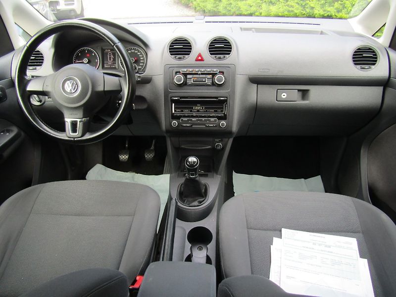 Volkswagen Caddy (2015) MAXI 1.6 TDI 75kW  7 MÍST - fotka 15 z 44