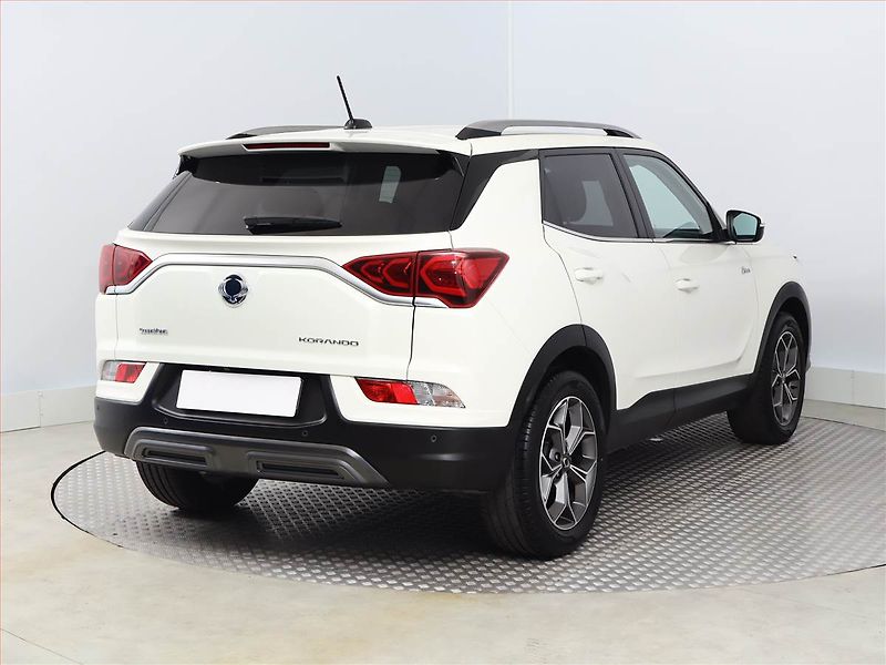 SsangYong Korando (2023) 1.5 T-GDI - fotka 5 z 21
