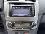 Toyota Avensis 1.8i 108 kW navi. serviska - náhled 16