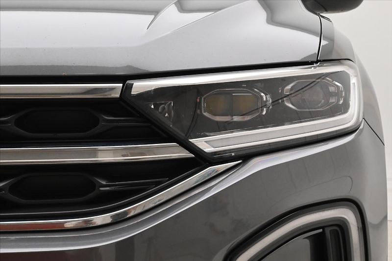 Volkswagen T-Roc 2,0 TDI 110kW DSG Style Záruka - fotka 29 z 31