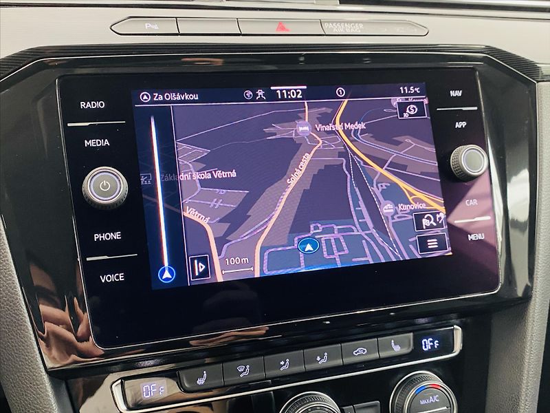 Volkswagen Arteon 2,0 TDI DSG 110 kW Elegance - fotka 17 z 26