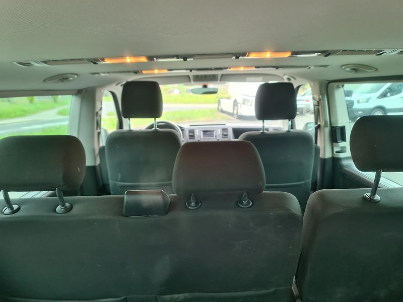 Volkswagen Transporter (2016)  CARAVELLE T6 2.0 TDi 110-KW K - fotka 17 z 37