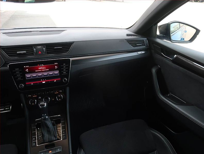 Škoda Superb (2020) Sportline 2.0 TDI - fotka 8 z 29