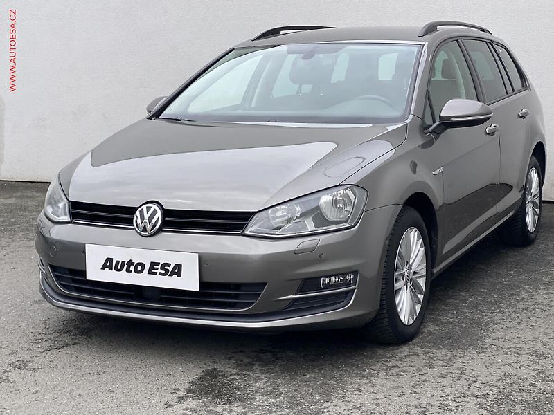 Volkswagen Golf (2014) 1.4 TSi, CUP, DSG, kamera - fotka 3 z 19