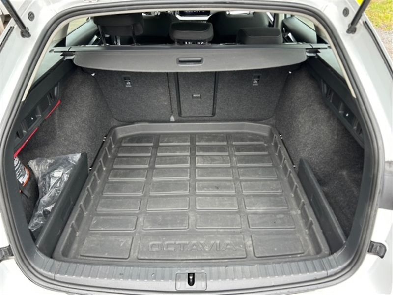 Škoda Octavia 2,0 TDI 85 Style - fotka 6 z 11
