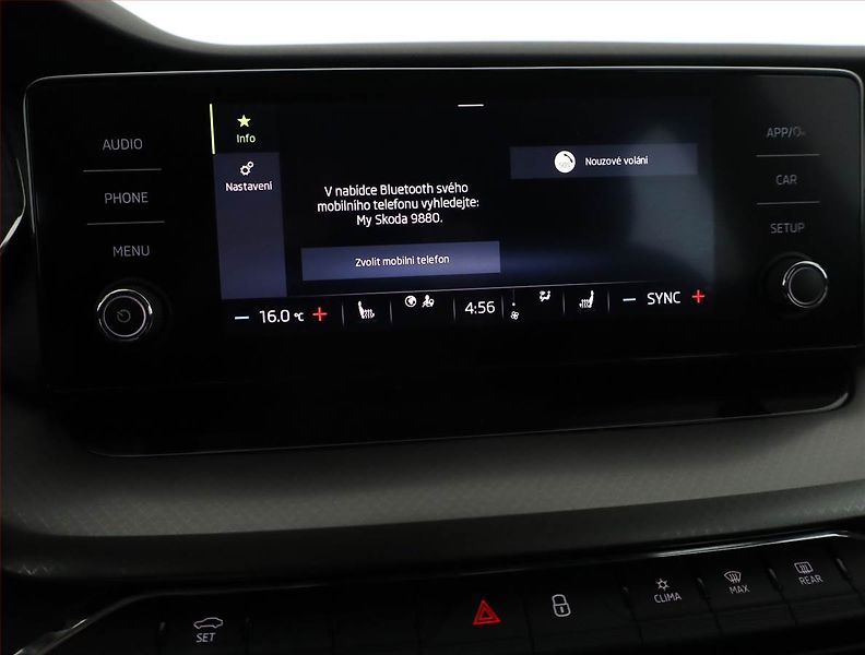 Škoda Octavia (2023) Ambition 2.0 TDI, ČR,1.maj - fotka 15 z 17