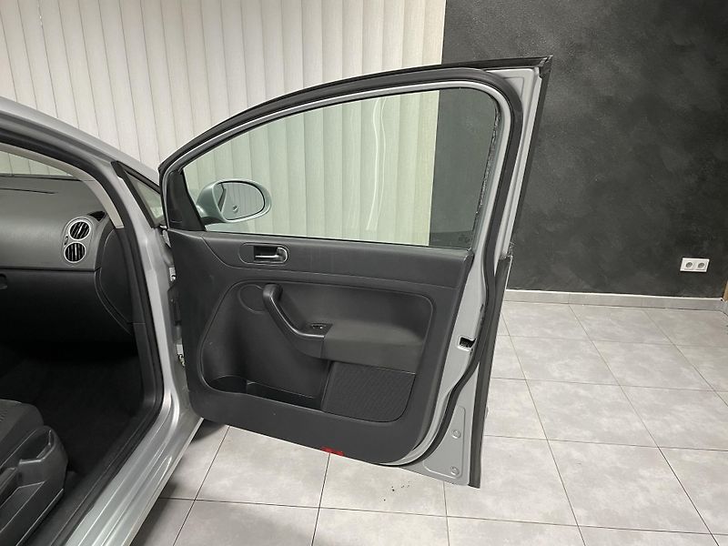 Volkswagen Golf Plus 1.2 TSi  ČR DIGIAC  - fotka 9 z 21