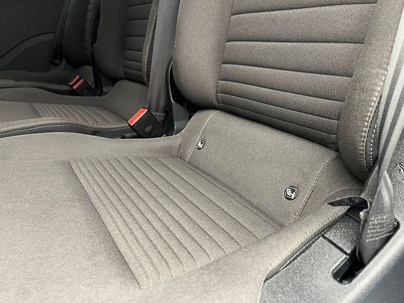 Ford Tourneo Custom 320 L2H1 Titanium 136 kW aut. - fotka 28 z 64