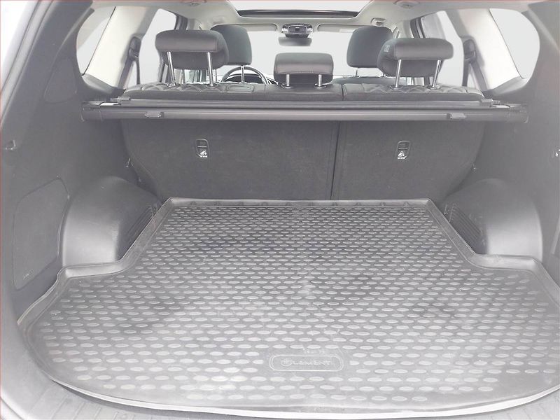 Hyundai Santa Fe (2021) 2.2 CRDi - fotka 14 z 25
