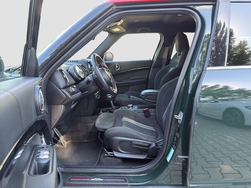 Mini Countryman John Cooper Works ALL4 - fotka 2 z 22