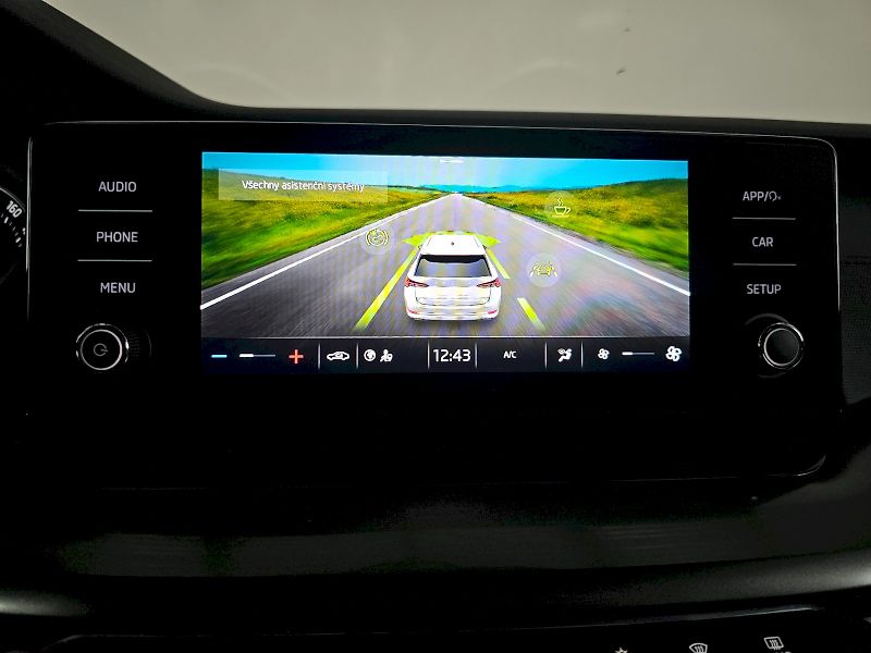 Škoda Octavia (2022) 1.5CNG TSi DSG 96kW ACTIVE PLU - fotka 15 z 35