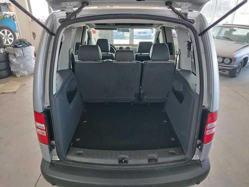 Volkswagen Caddy (2011) 2,0TDI,4X4,KLIMA,ALU,7MÍST - fotka 13 z 28