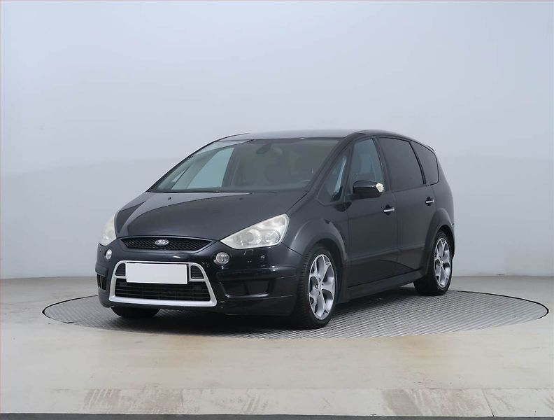 Ford S-MAX (2008) Titanium 2.2 TDCi - fotka 2 z 15