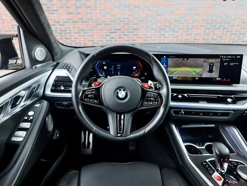 BMW XM (2023) 4.4 V8 ehybrid 480 KW - fotka 38 z 57