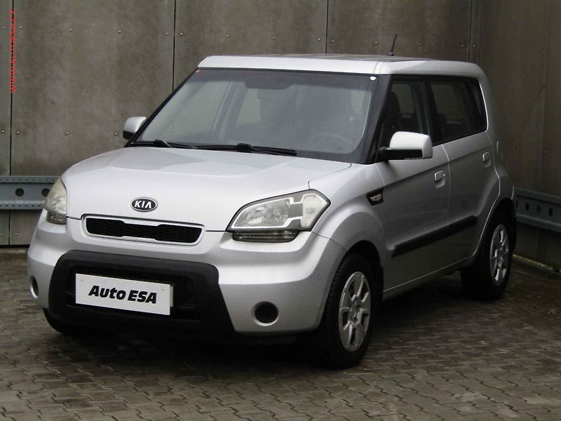 Kia Soul (2009) 1.6 i, ČR, Klima - fotka 3 z 16